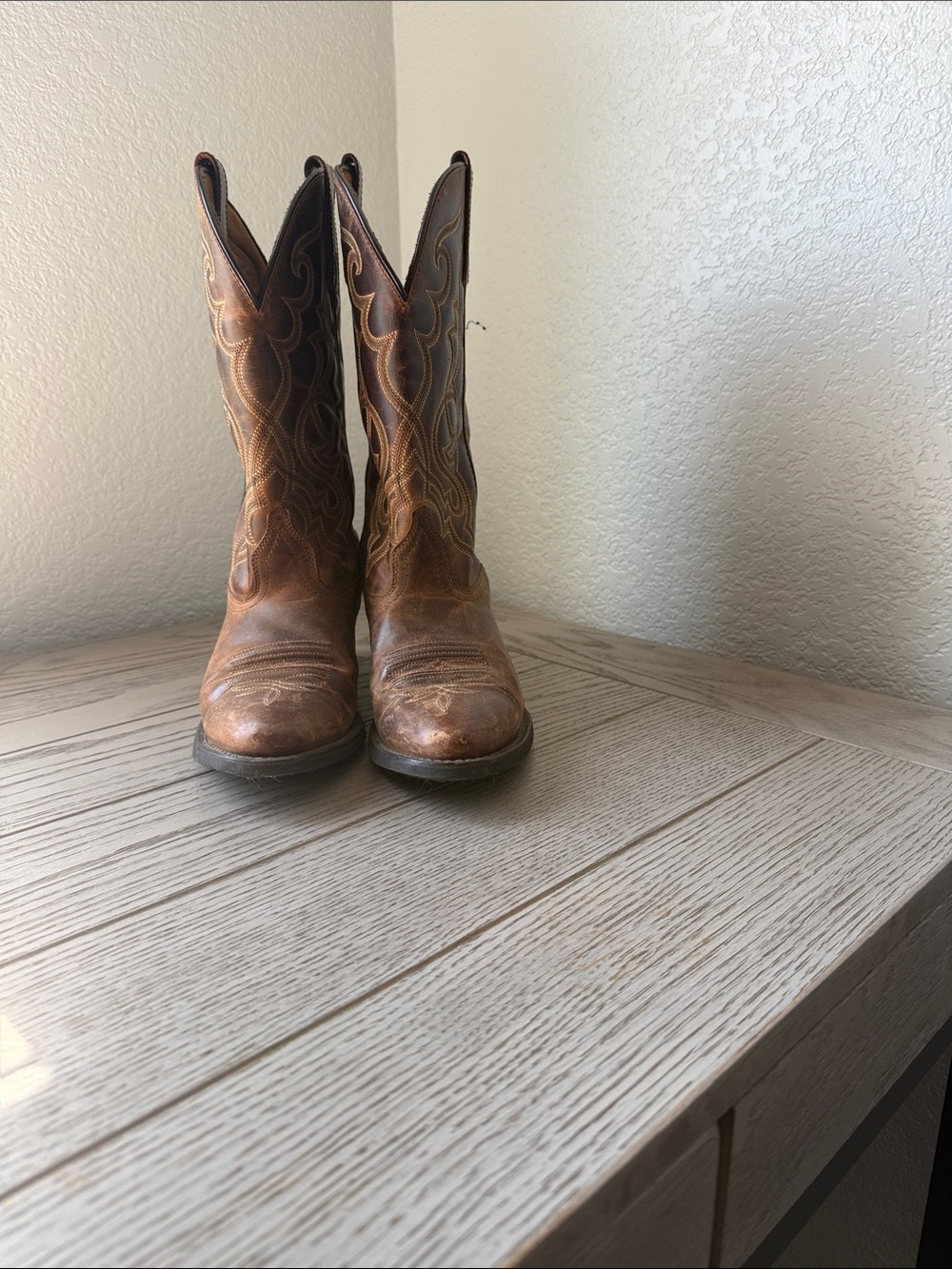 Laredo Rustic Brown Embroidered Leather Western Boots